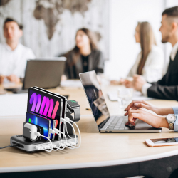 Unitek czarna stacja ładująca 3 x USB-A 20W, 3 x USB-C PD 60W, 80W