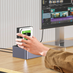 Unitek Stacja klonująca na dyski 2 x SATA 2,5"/3,5" SSD HDD USB-C 10Gbps